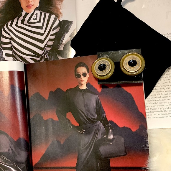 ✿Unique Retro Vintage ClipOns Chinese Symbols_Writing Statement Making Earrings - Picture 5 of 16